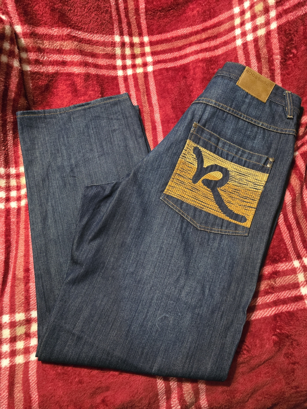 Rocawear Men’s Dark Blue Jeans with Yellow Back-Patch